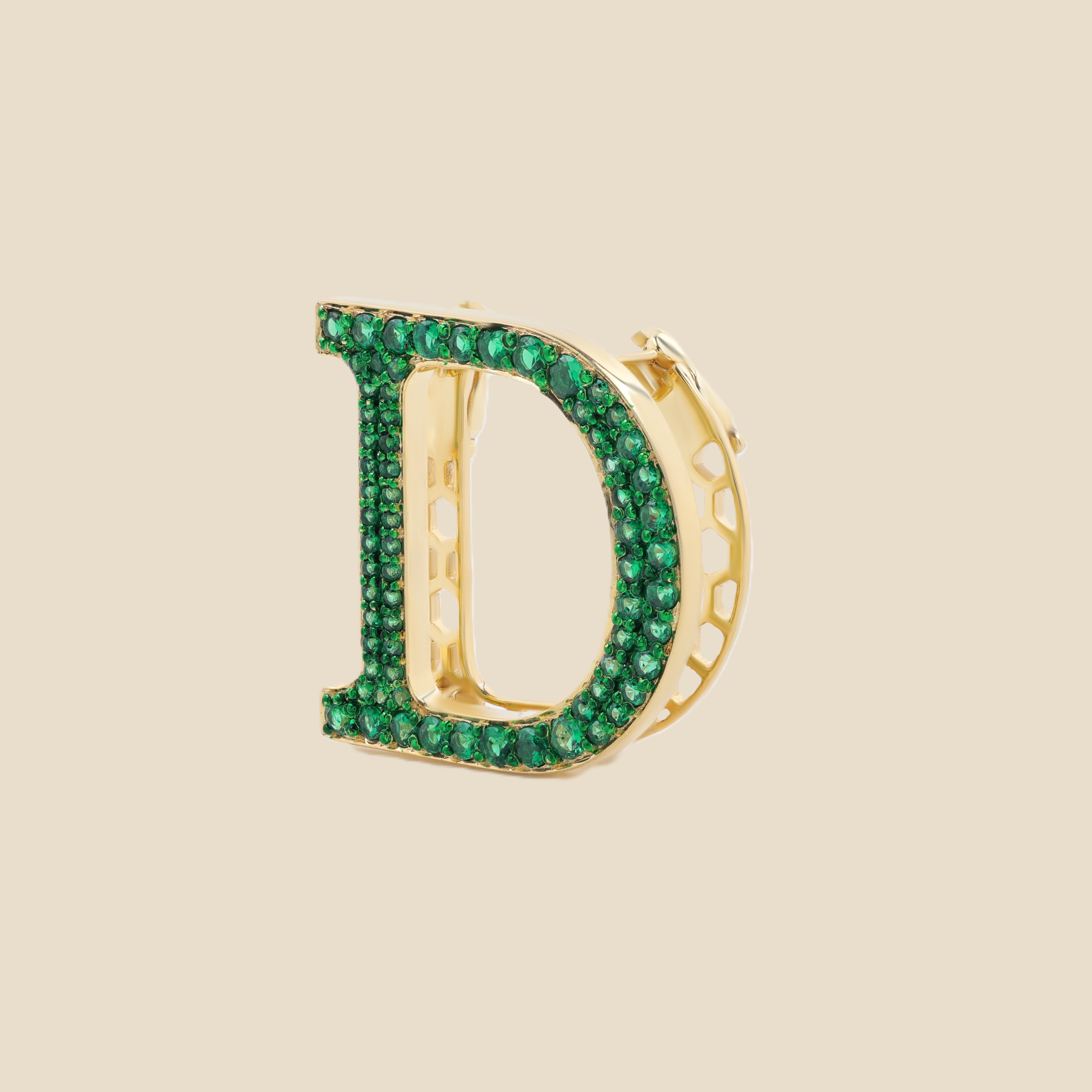 Letter D in Emeralds Tavari