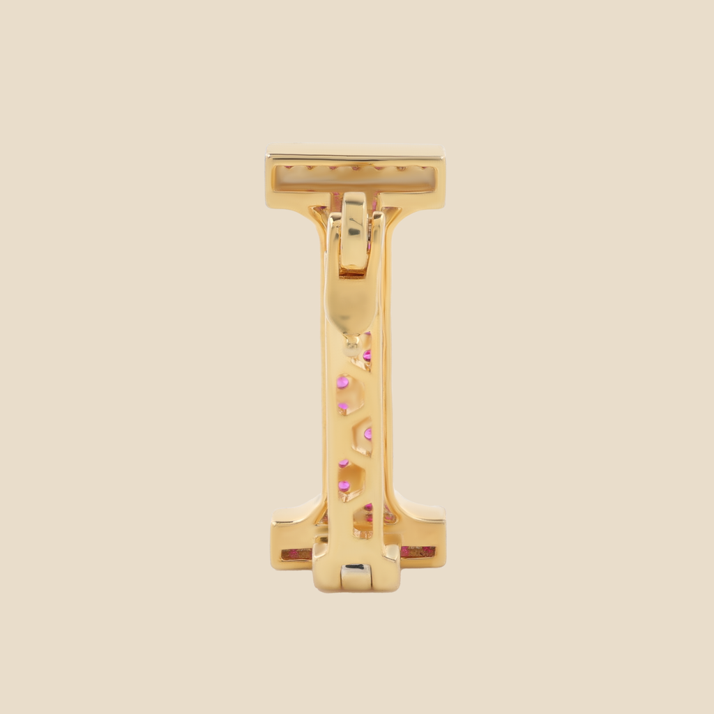 Letter I in Rubies Tavari