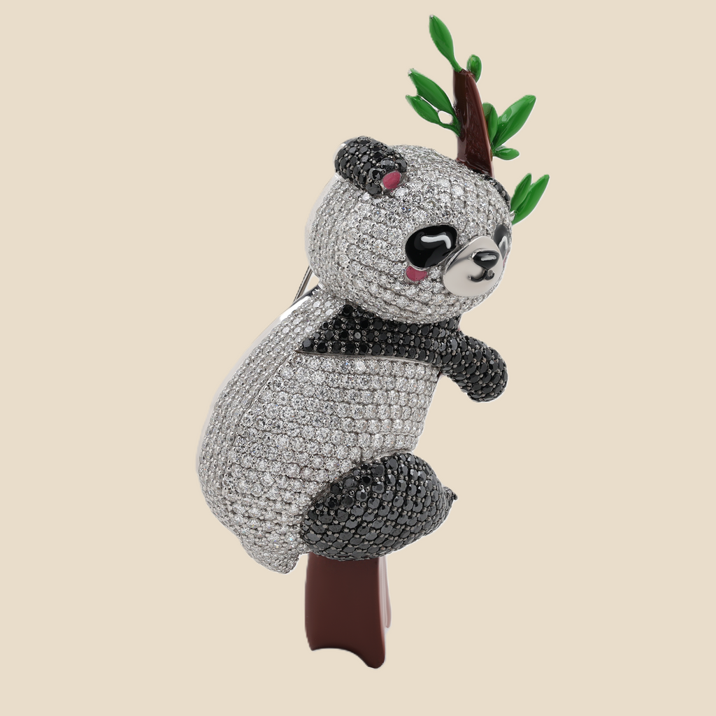 Panda Tavari