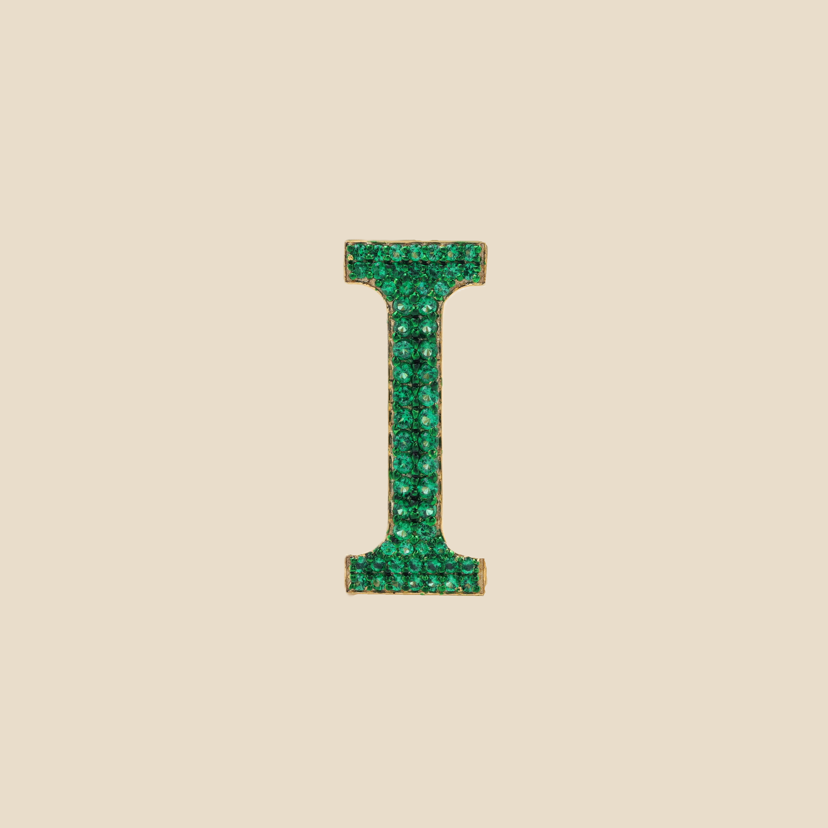 Letter I in Emeralds Tavari